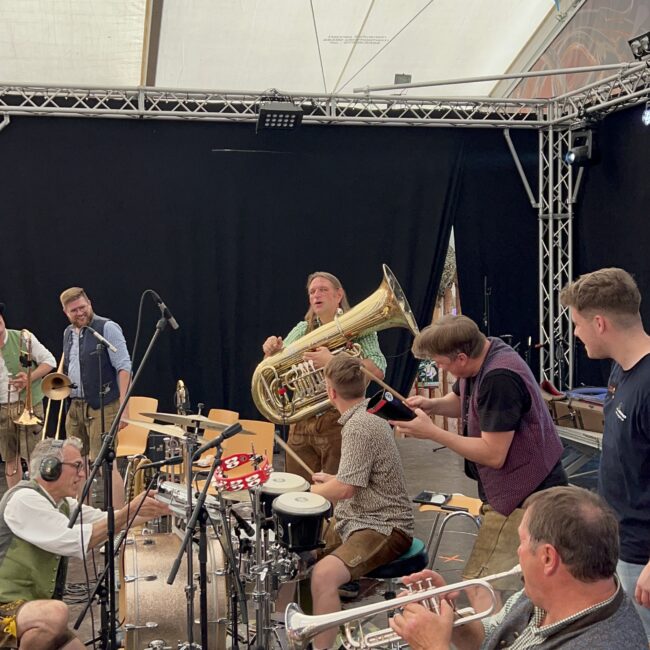 23 08 20 17 22 41 0771