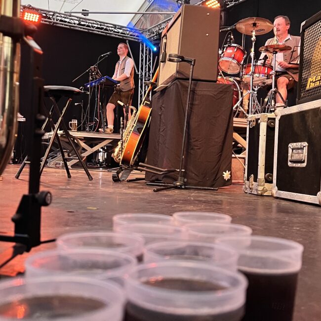 23 08 20 20 12 41 0861