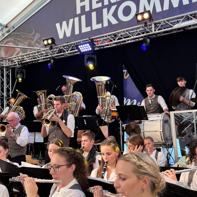 23 08 21 19 28 54 0930