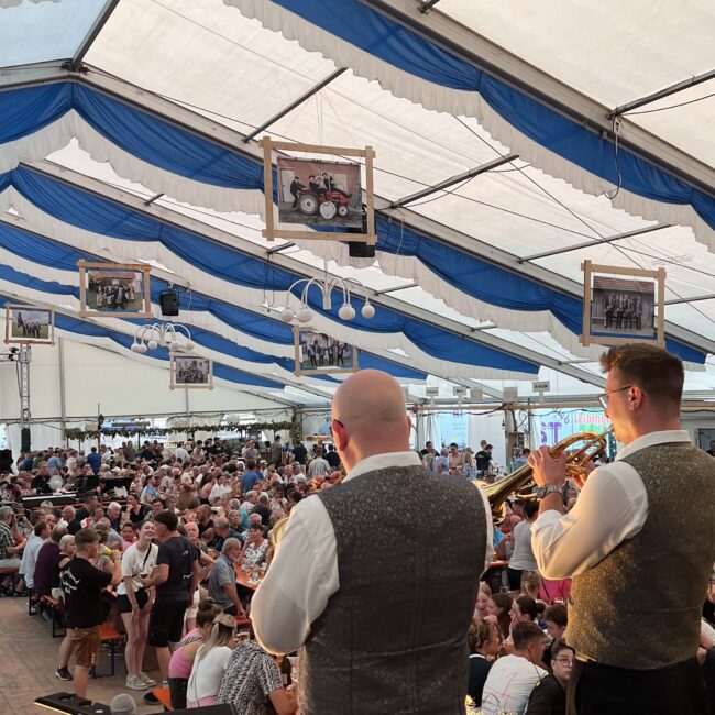 23 08 21 20 02 46 0947