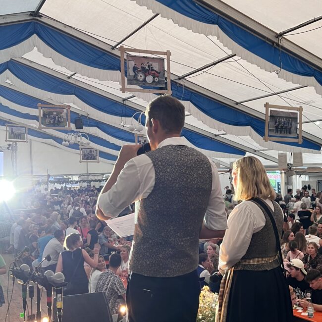 23 08 21 20 06 44 0958