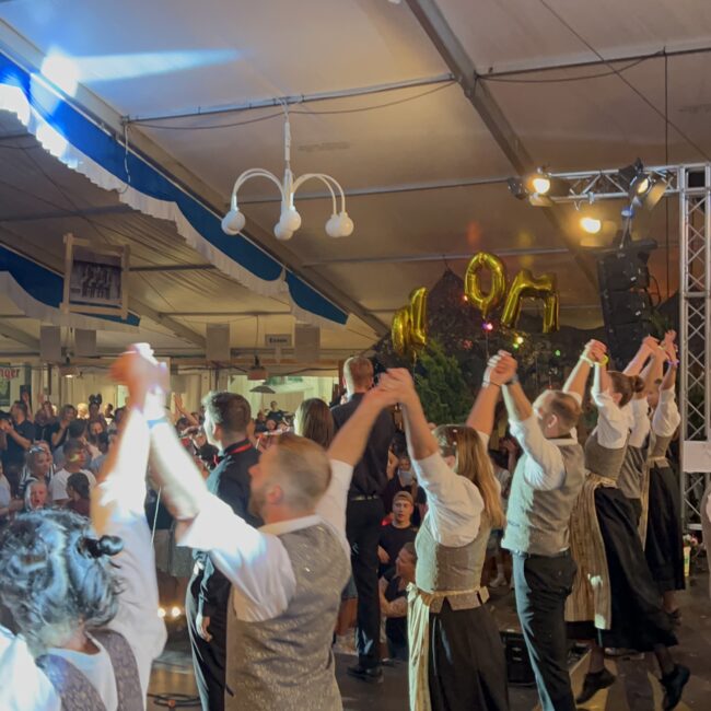 23 08 21 22 24 49 1104