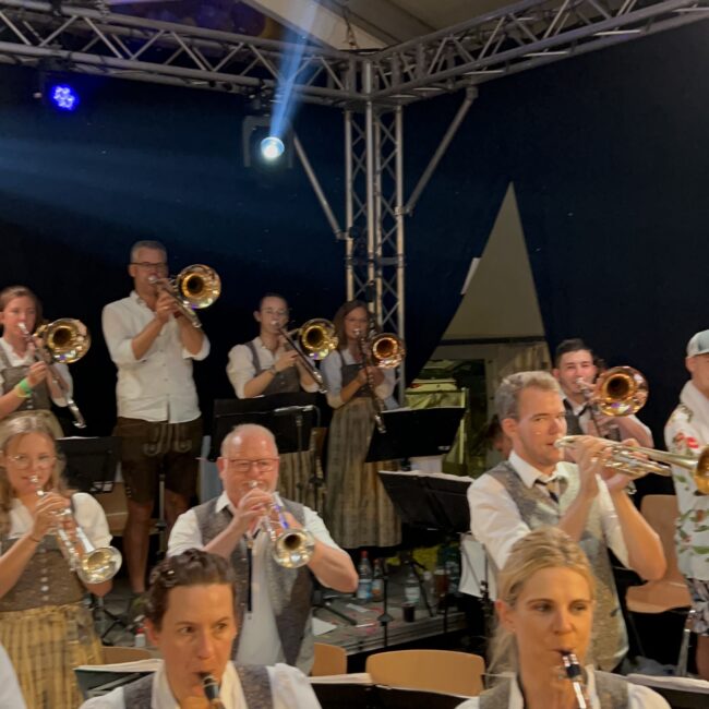 23 08 21 23 18 28 1167