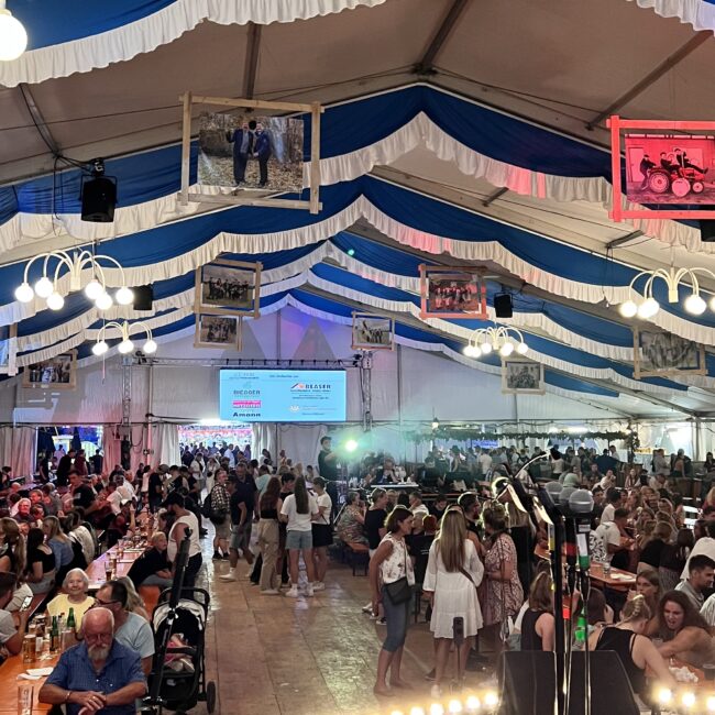 23 08 21 23 23 09 1190