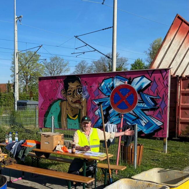 7e76ac16 4c41 453c 8b44 A4a694144f18