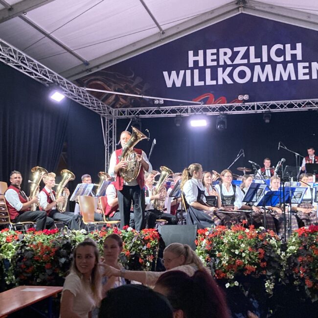 391FC25C 255F 4E91 961E 283D7B21611D