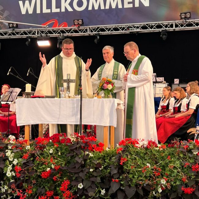 976ef85e 6b28 4601 B13a 654f30ccaa4c