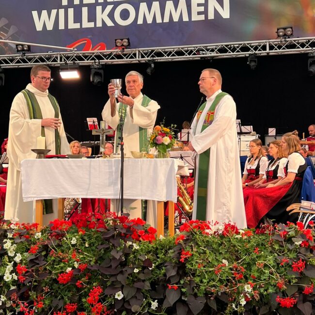 C5a675f5 452c 4dc5 A5a4 85650bdafa85