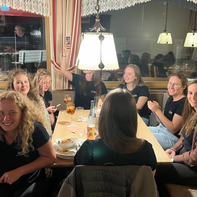 24 09 20 20 47 11 3746