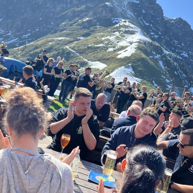 24 09 21 11 22 38 3930