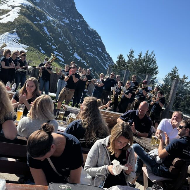 24 09 21 11 24 38 3939