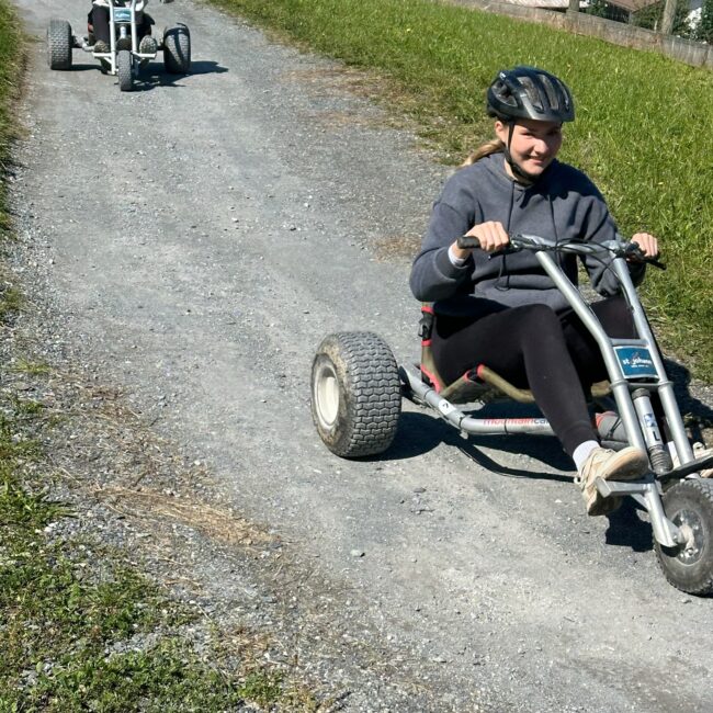 24 09 21 12 47 04 0788