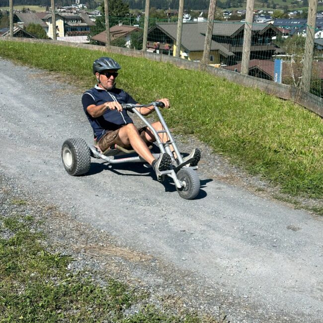 24 09 21 12 56 23 0787