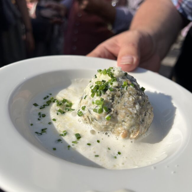 24 09 21 16 39 34 4059