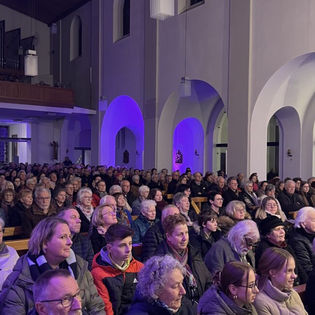 24 12 15 18 26 59 6047