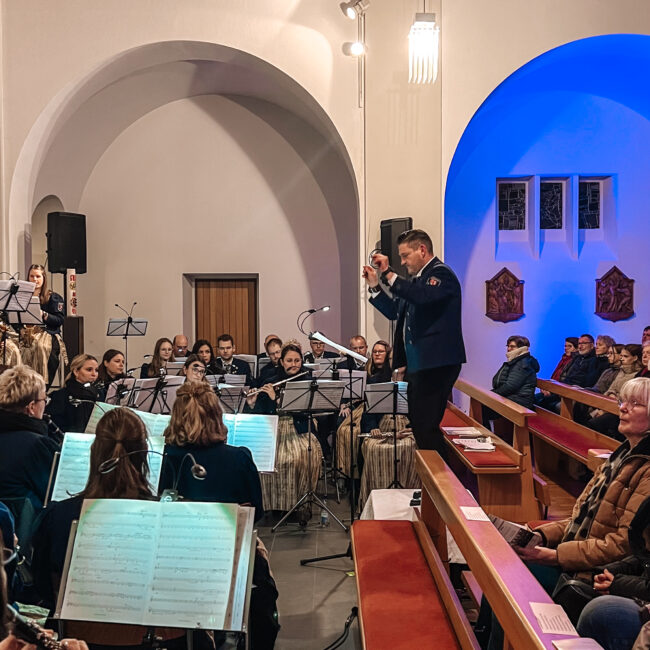 24 12 15 18 32 05 6058