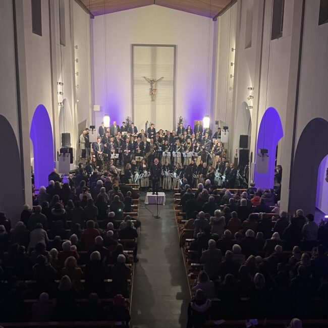 24 12 15 19 04 52 6074