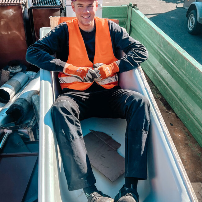 25 04 05 10 02 52 0875