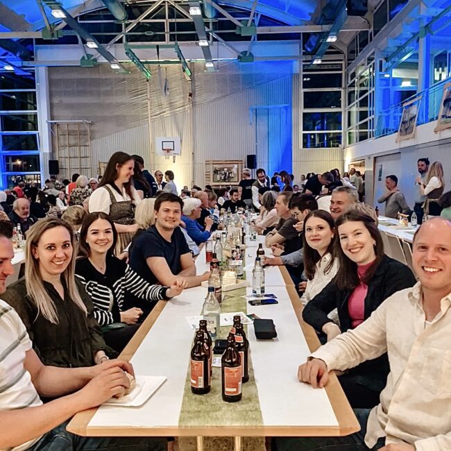 25 04 12 21 03 48 0907