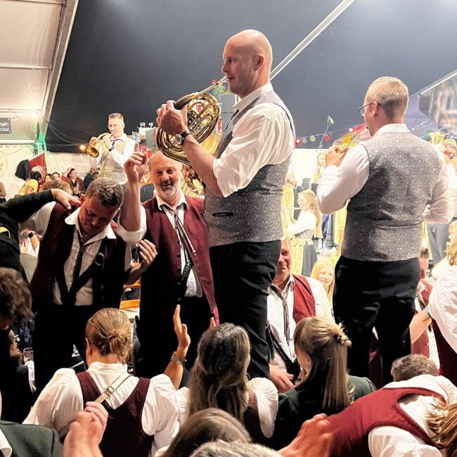 25 05 09 22 20 10 9128