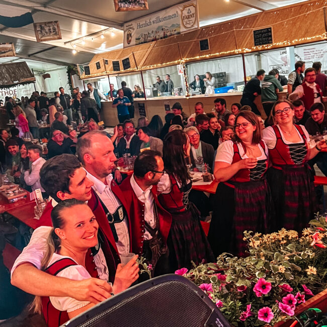 25 05 17 00 07 58 9353