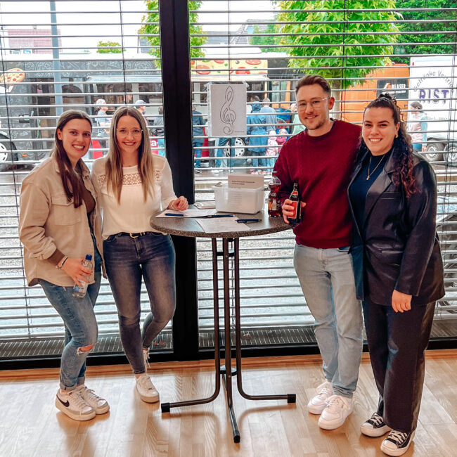 25 05 25 12 55 33 9660