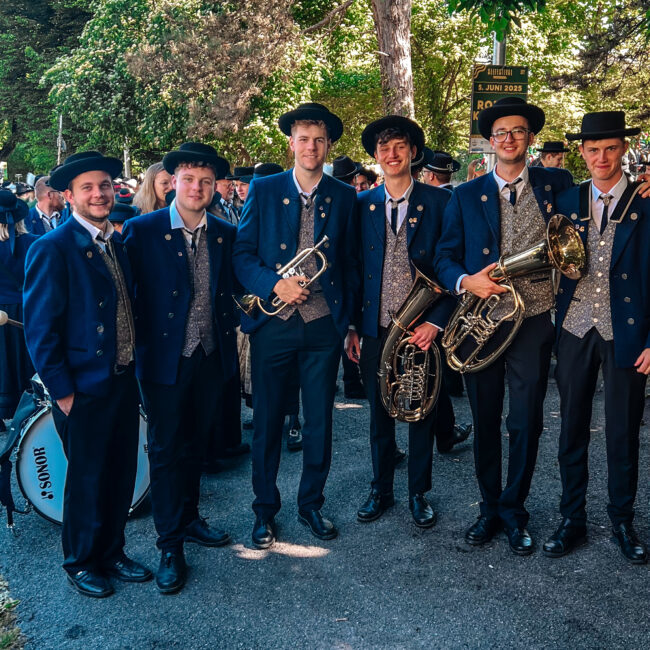 25 05 30 09 29 18 9734