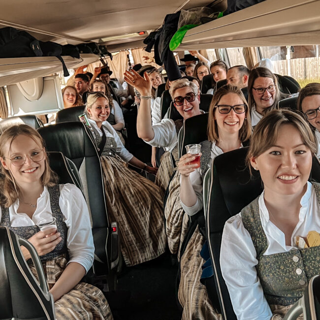 25 05 30 16 46 40 9848