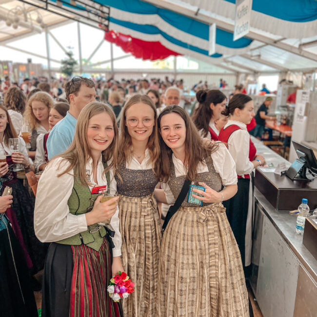 25 05 30 19 42 53 9877