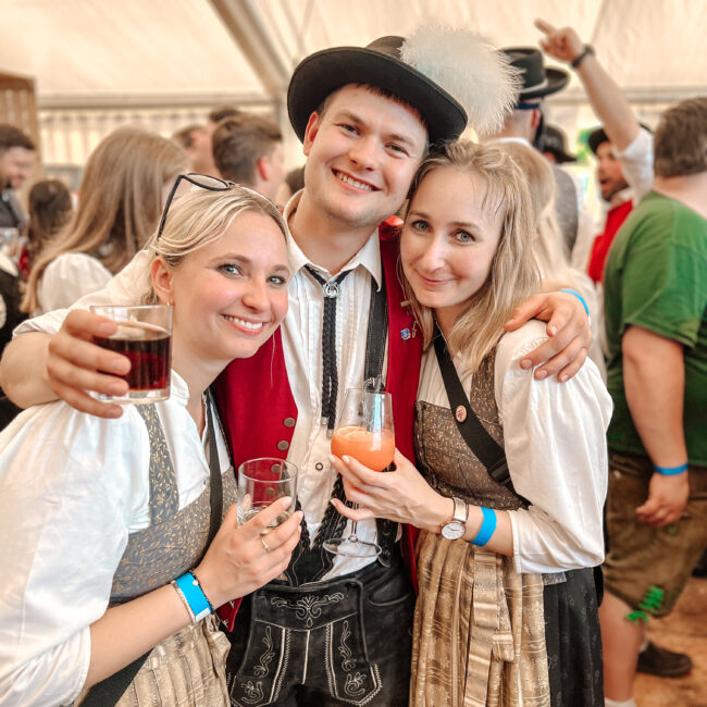 25 05 30 20 20 04 9886