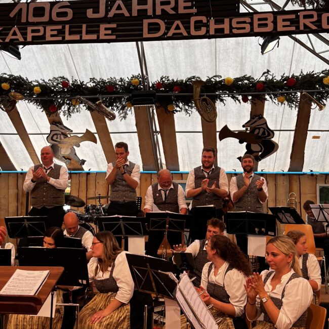 25 06 01 12 03 23 9989