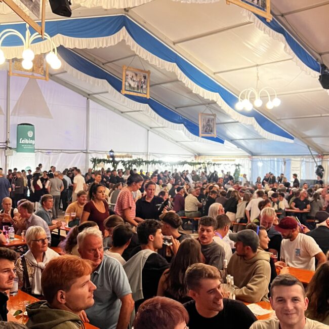 25 08 22 22 39 09 2851