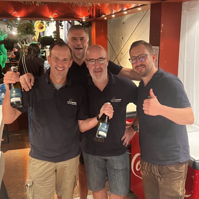 25 08 23 00 36 42 2893