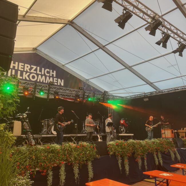 25 08 24 19 00 48 2280