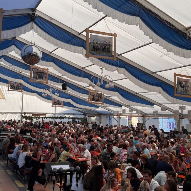 25 08 25 19 19 09 3121