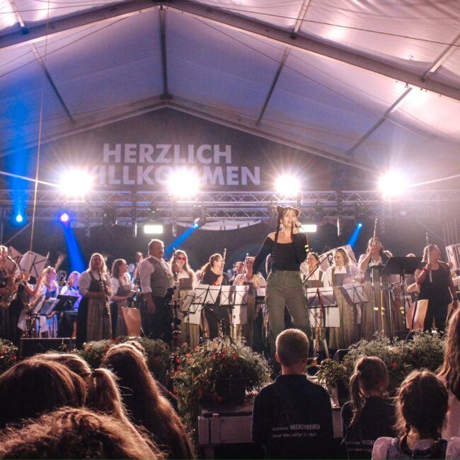 25 08 25 21 32 37 3345