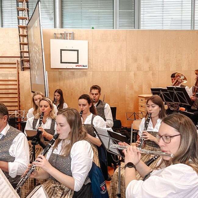 25 10 19 11 09 14 5557