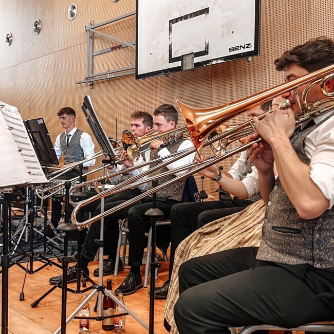 25 10 19 12 31 54 5568